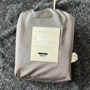 Casaluna Silver Temperature Balancing Sheet Set